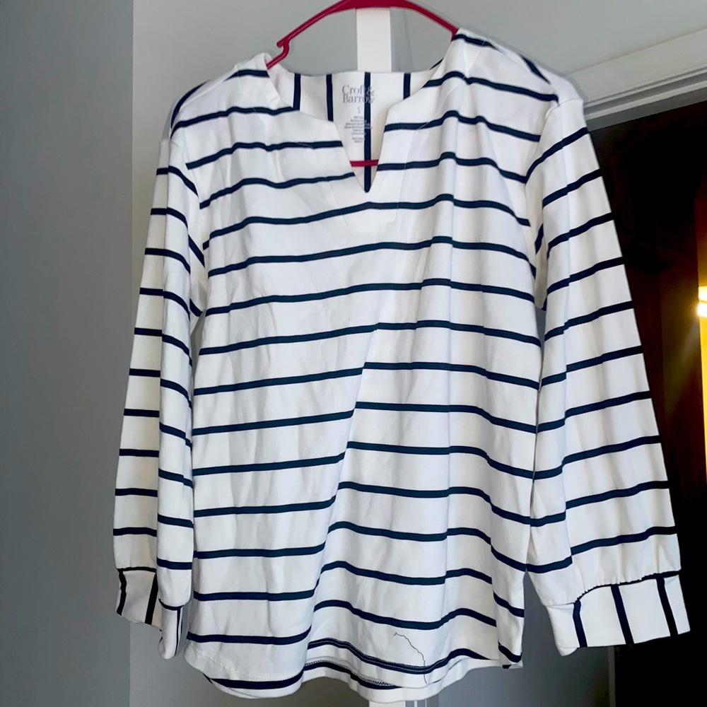 NWT Classic Black & White Striped Long-Sleeve Blouse - Casual & Chic